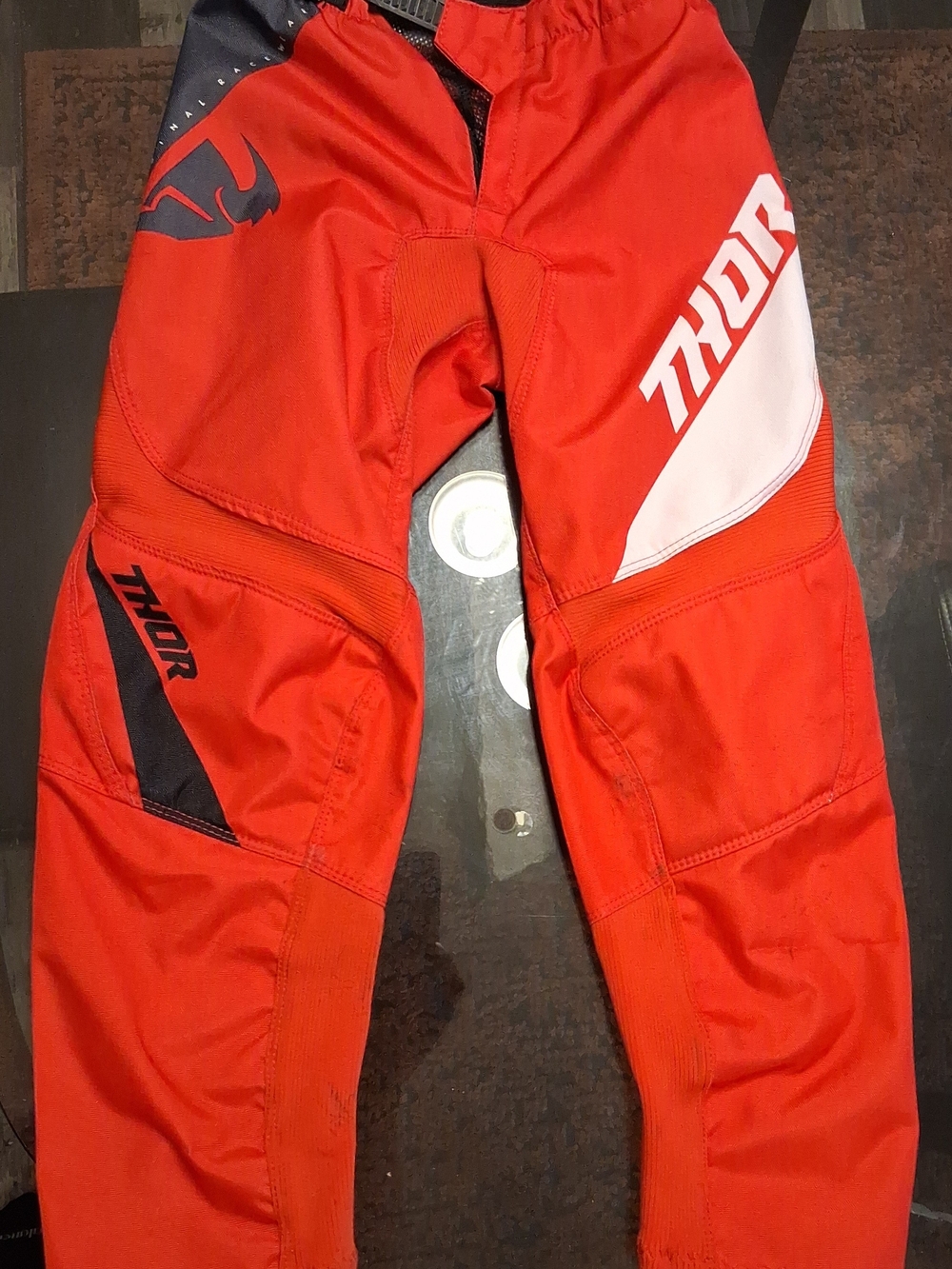Thor Sector Youth Large Motocross Jersey & Pants Red Riding Gear Set